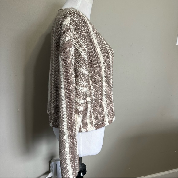 Bohme women’s size small oversize round neck, long sleeve knit sweater - Picture 7 of 13